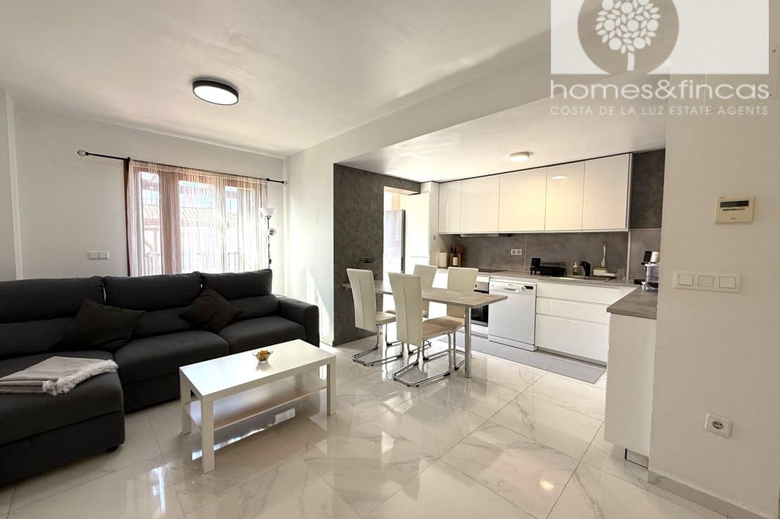 2 soverom Leilighet til salgs i Ayamonte med svømmebasseng garasje - € 249 999 (Ref: 9963550)