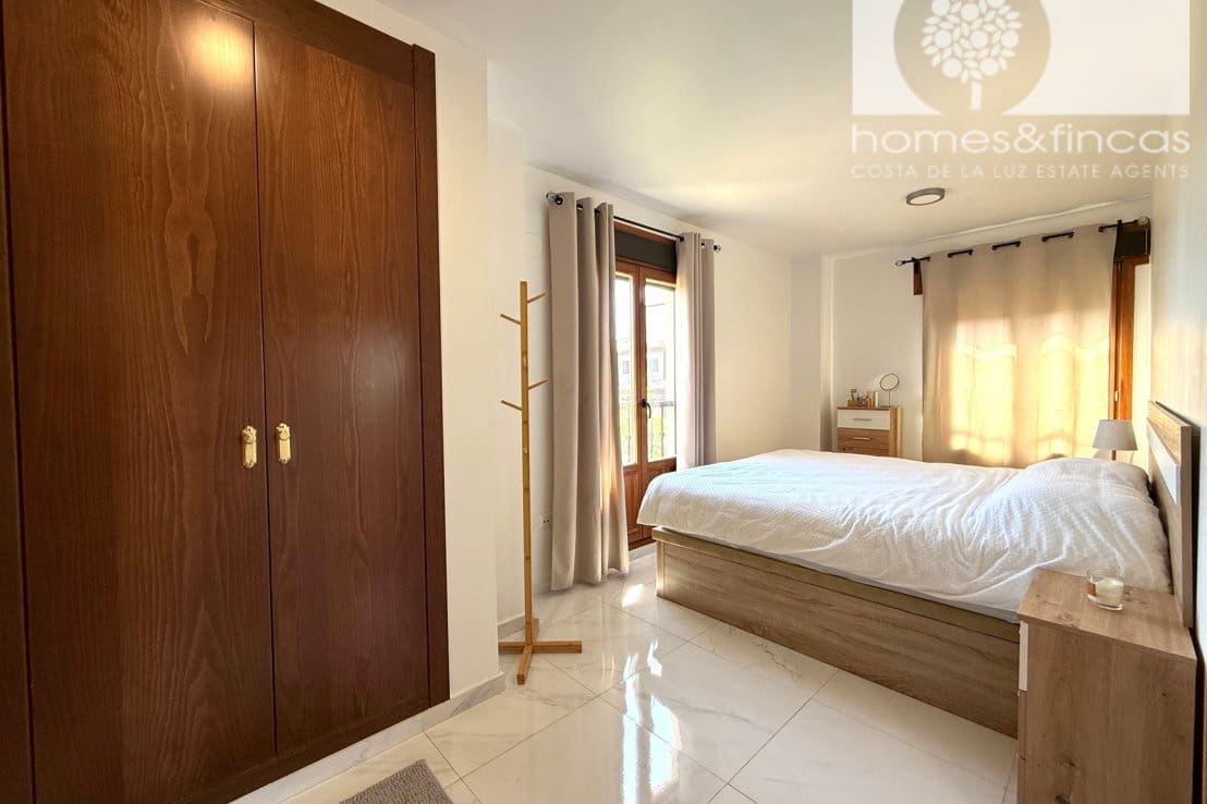 2 soverom Leilighet til salgs i Ayamonte med svømmebasseng garasje - € 249 999 (Ref: 9963550)