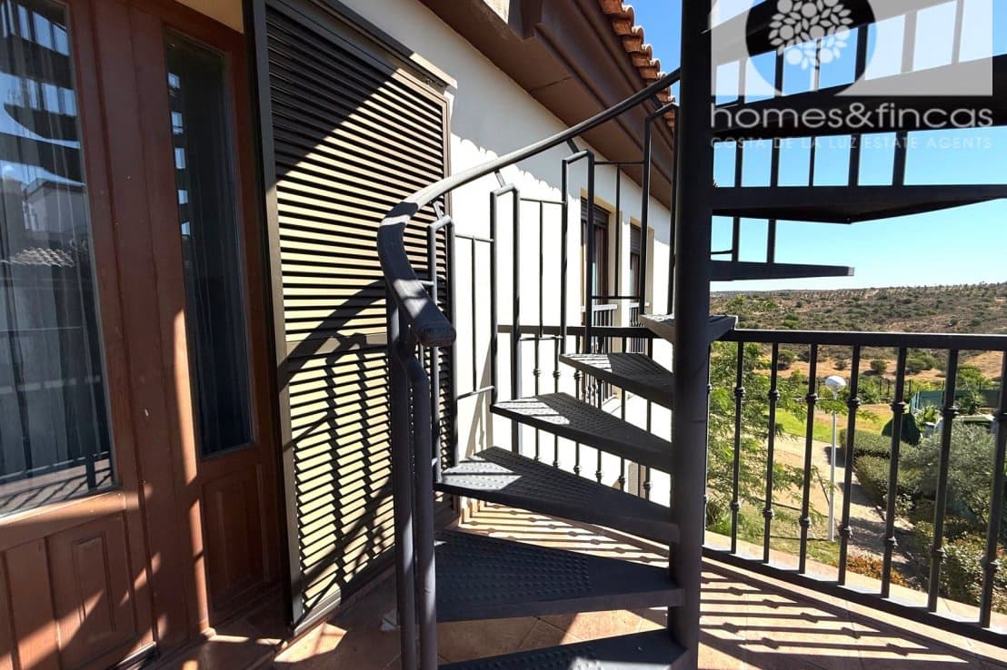 2 soverom Leilighet til salgs i Ayamonte med svømmebasseng garasje - € 249 999 (Ref: 9963550)