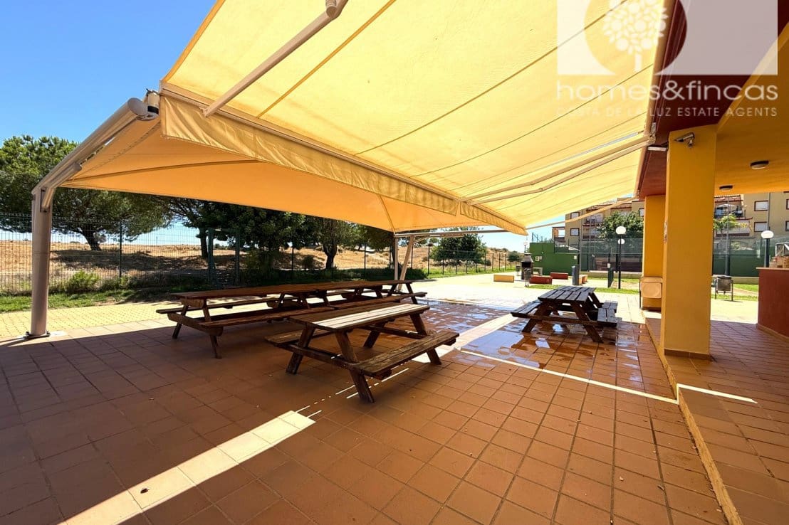 1 soverom Leilighet til salgs i Ayamonte med svømmebasseng - € 134 000 (Ref: 9964125)