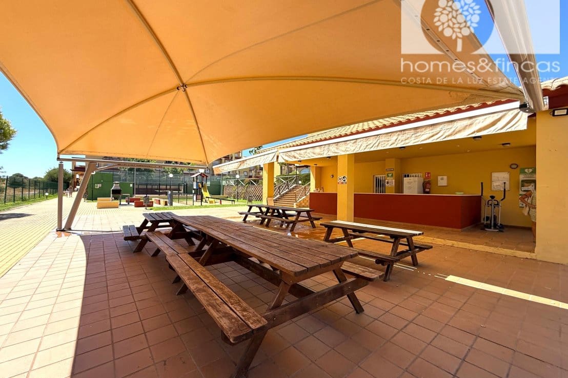 1 soverom Leilighet til salgs i Ayamonte med svømmebasseng - € 134 000 (Ref: 9964125)