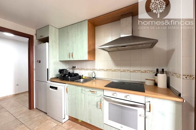 Apartamento de 2 habitaciones en Ayamonte en venta con piscina - 164.000 € (Ref: 9974266)