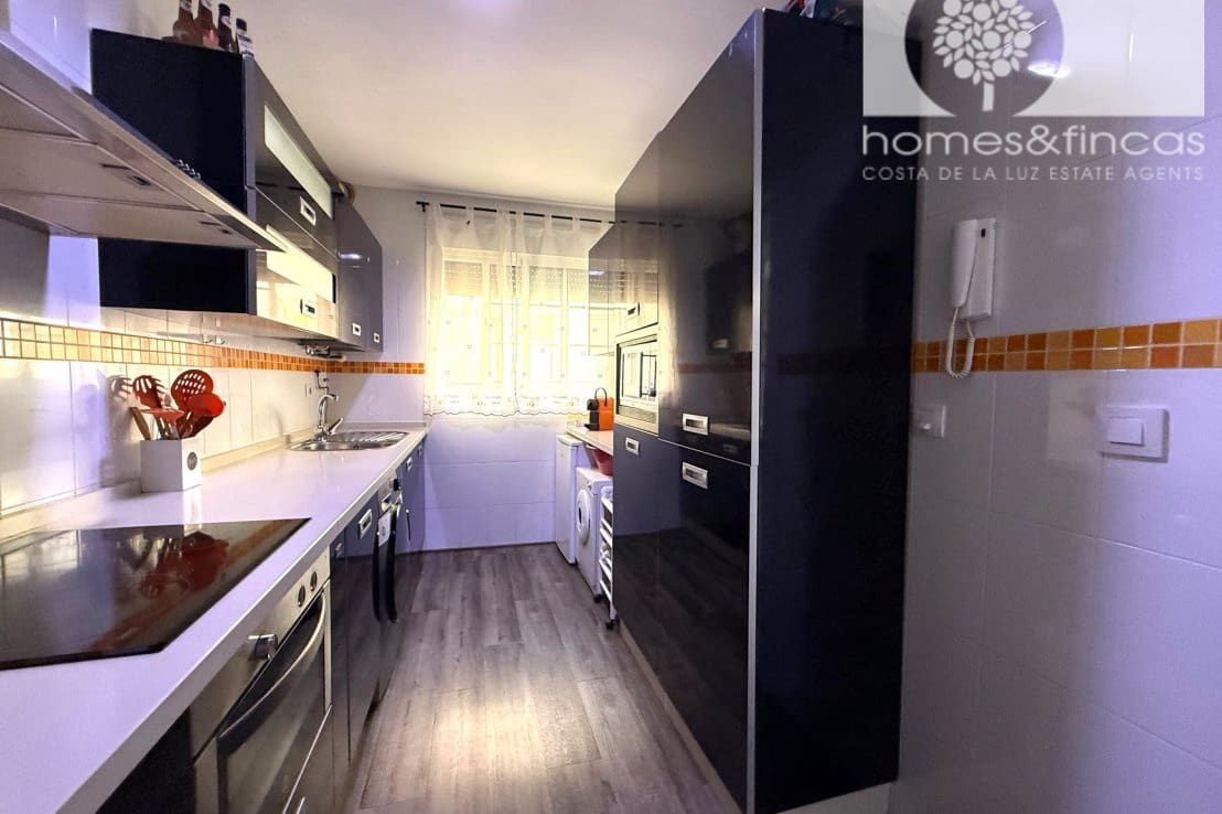3 slaapkamer Appartement te koop in Ayamonte - € 181.500 (Ref: 9983875)