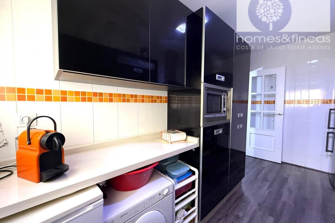 3 slaapkamer Appartement te koop in Ayamonte - € 181.500 (Ref: 9983875)