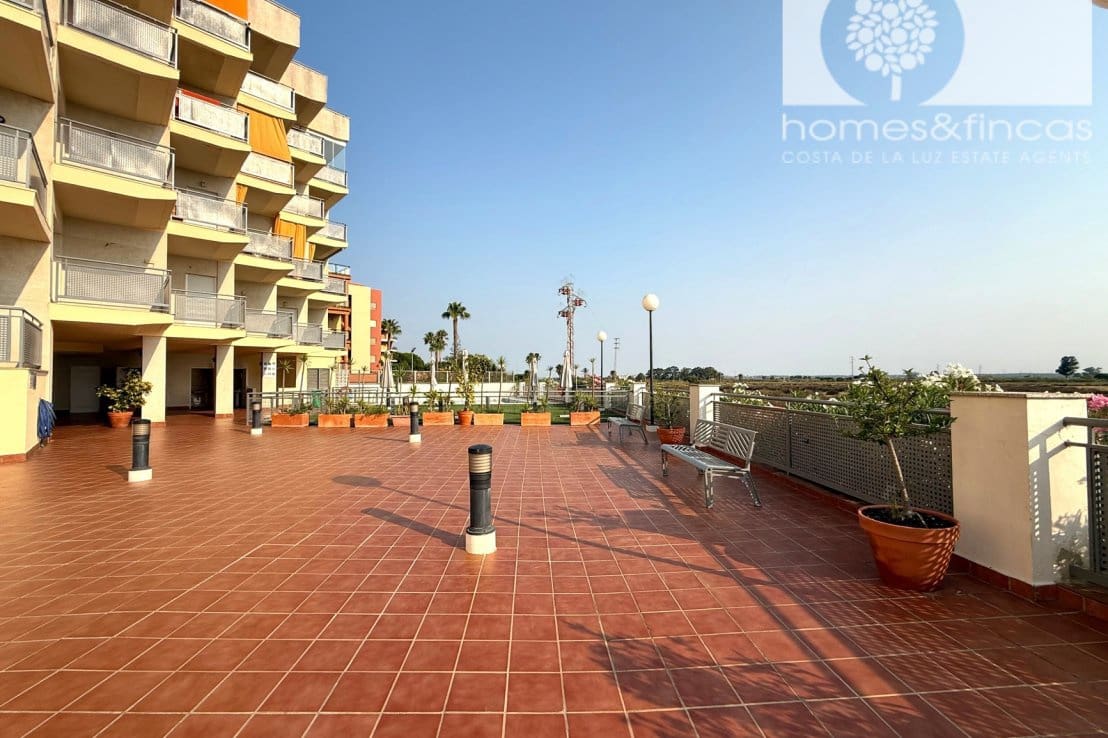 2 quarto Apartamento para venda em Ayamonte com piscina garagem - 249 000 € (Ref: 9996021)