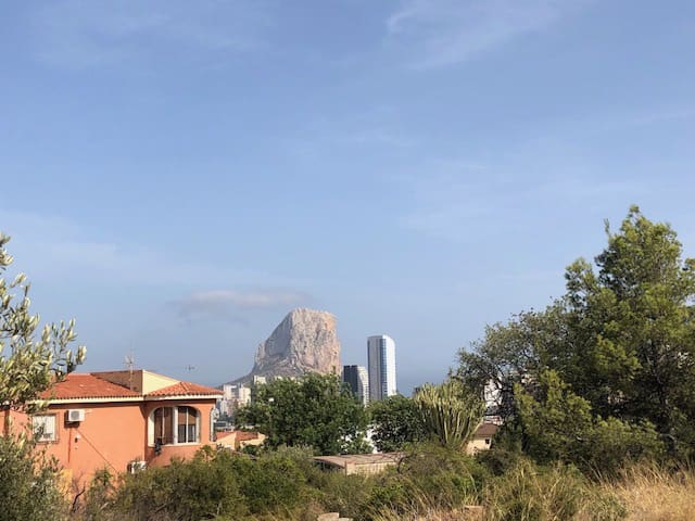 Building Plot for sale in Calpe / Calp - € 159,900 (Ref: 10037659)