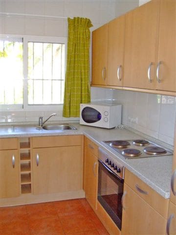 Chalet de 3 habitaciones en Pueblo, Calpe / Calp en venta con piscina garaje - 478.000 € (Ref: 10086510)