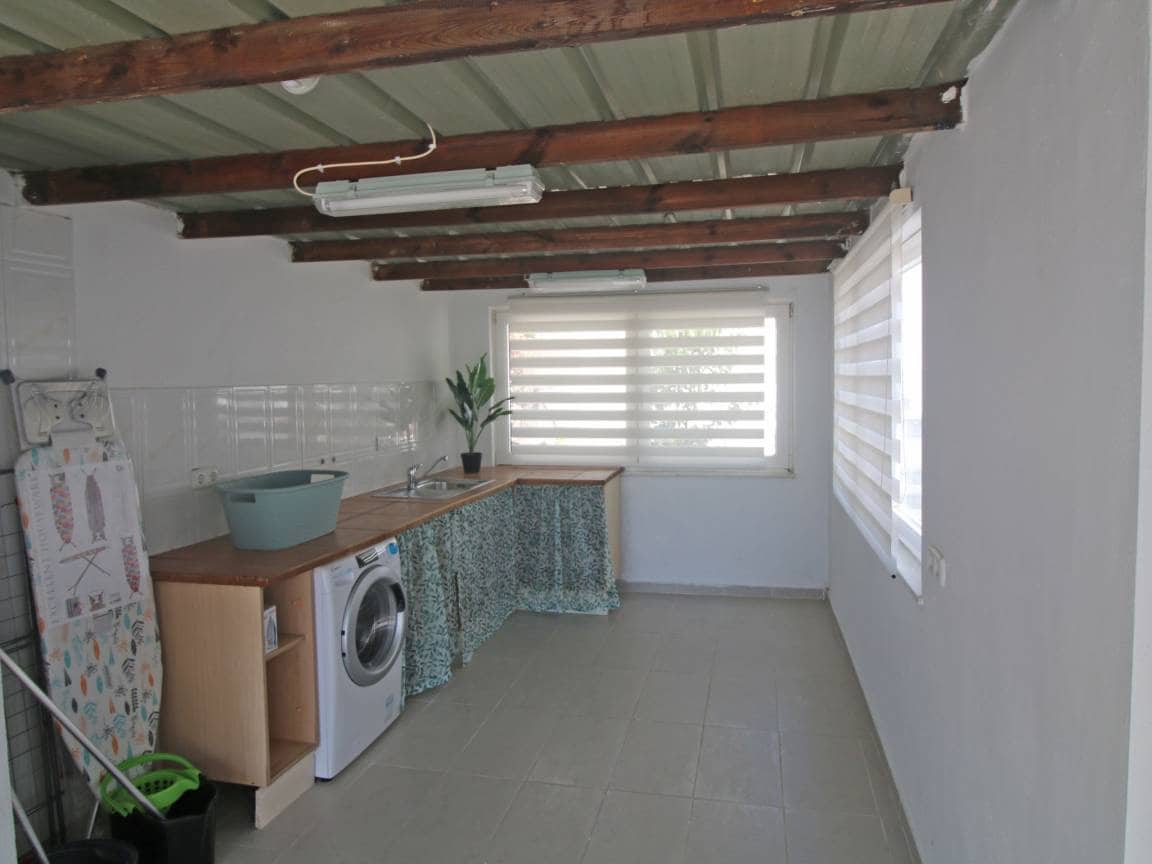 2 makuuhuone Huvila myytävänä paikassa Calpe / Calp mukana uima-altaan 
autotalli - 372 000 € (Ref: 10103506)