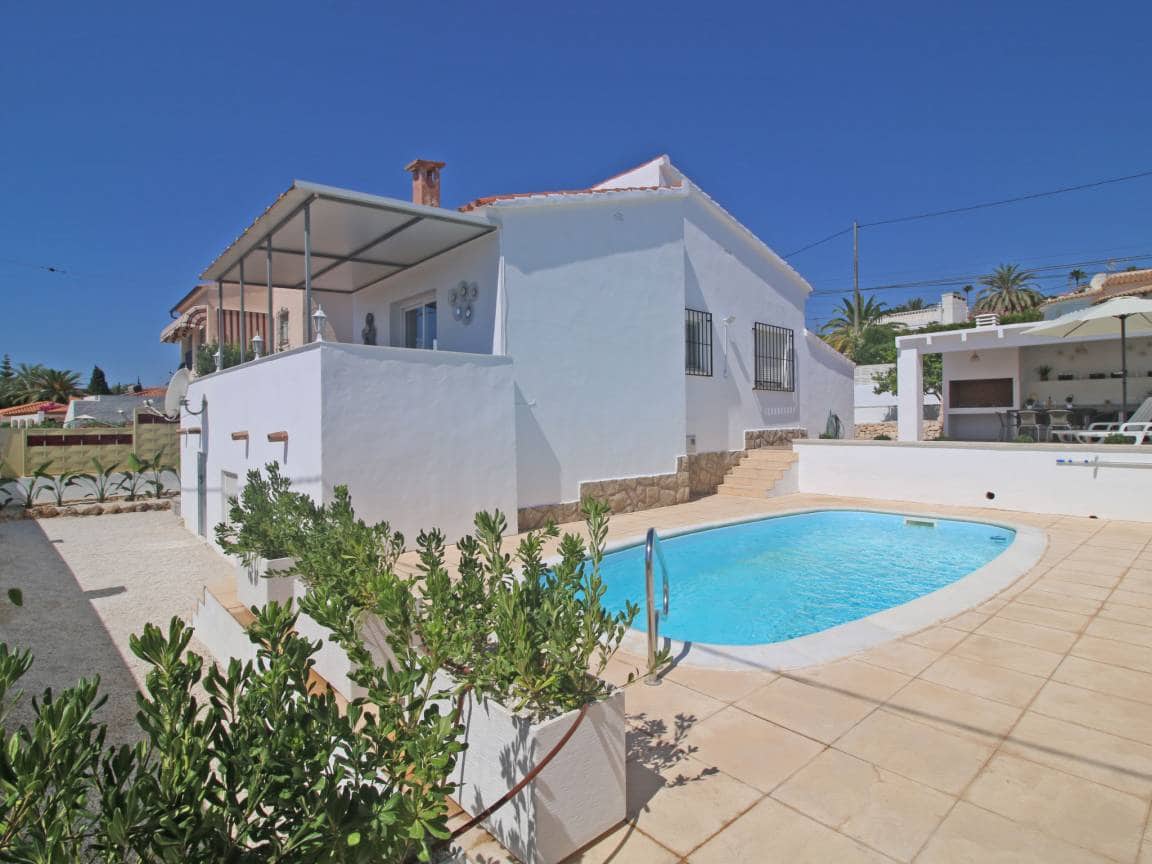 2 makuuhuone Huvila myytävänä paikassa Calpe / Calp mukana uima-altaan 
autotalli - 372 000 € (Ref: 10103506)