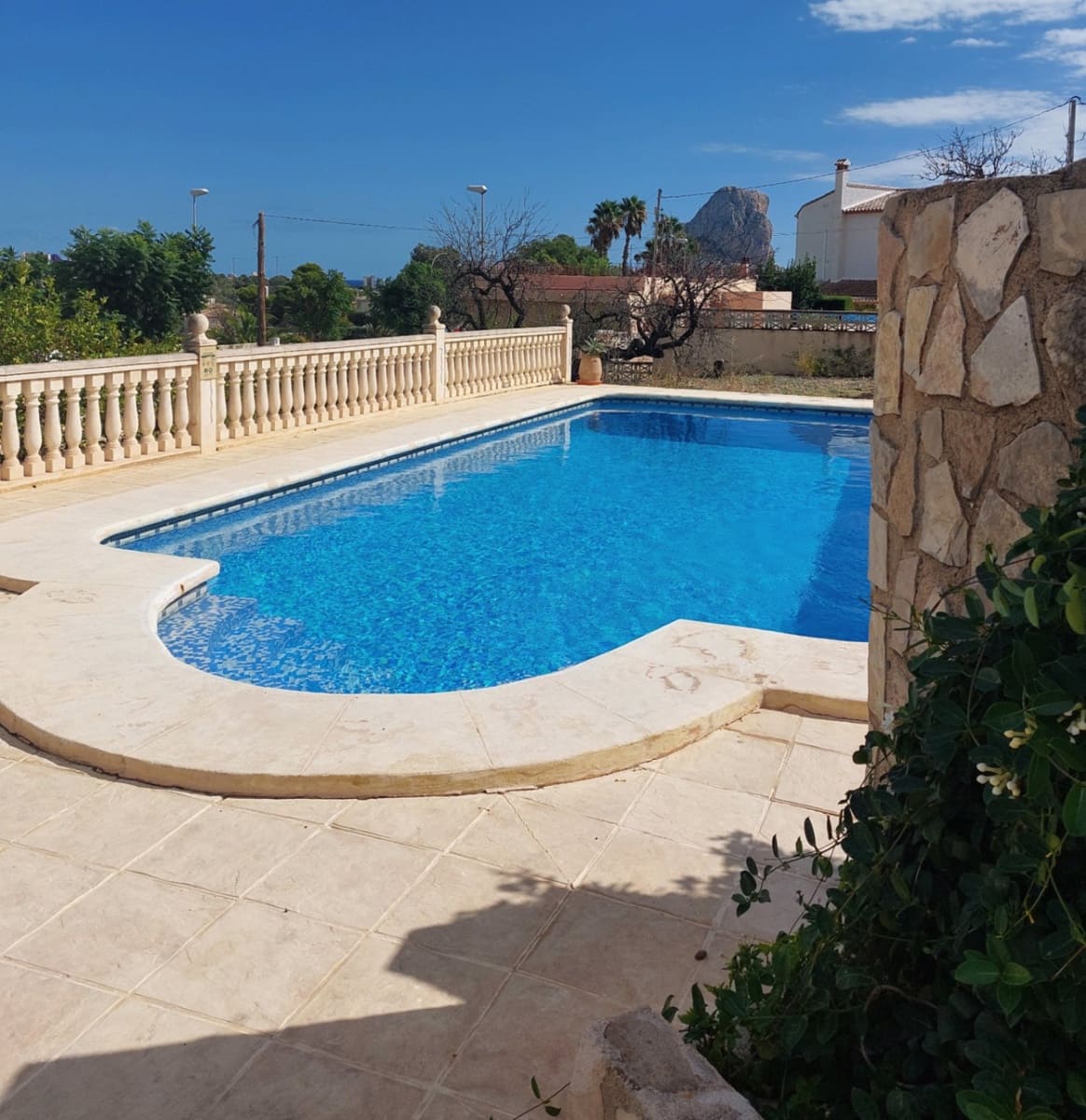 8 slaapkamer Villa te koop in Calpe / Calp met zwembad garage - € 800.000 (Ref: 10165657)
