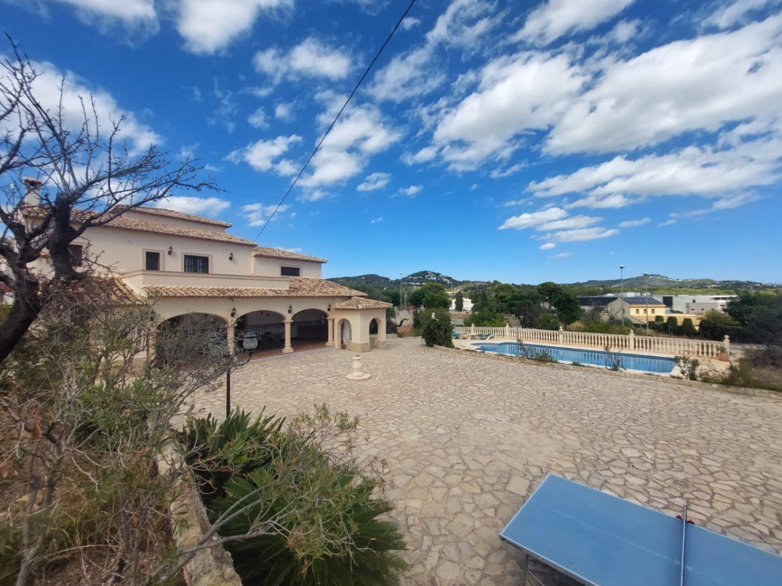 8 slaapkamer Villa te koop in Calpe / Calp met zwembad garage - € 800.000 (Ref: 10165657)