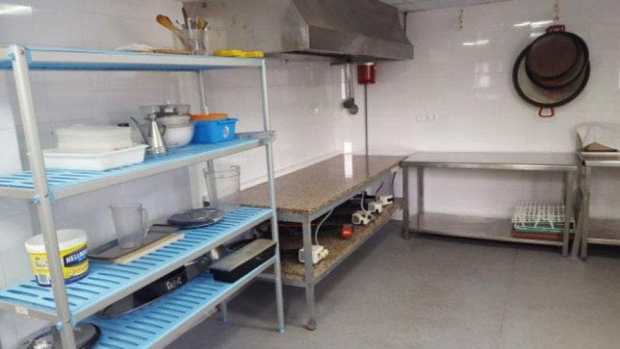 Ristorante/Bar in vendita in Calpe / Calp con piscina - 500.000 € (Rif: 5233226)