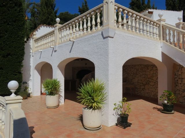 5 bedroom Villa for sale in Benissa - € 2,400,000 (Ref: 5233279)