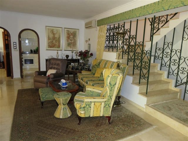 5 bedroom Villa for sale in Benissa - € 2,400,000 (Ref: 5233279)