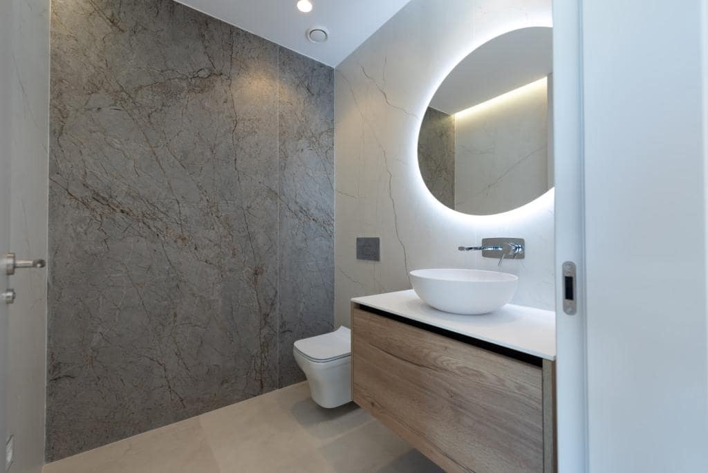 4 sypialnia Penthouse na sprzedaż w Benidorm z basenem garażem - 1 650 000 € (Ref: 5233315)