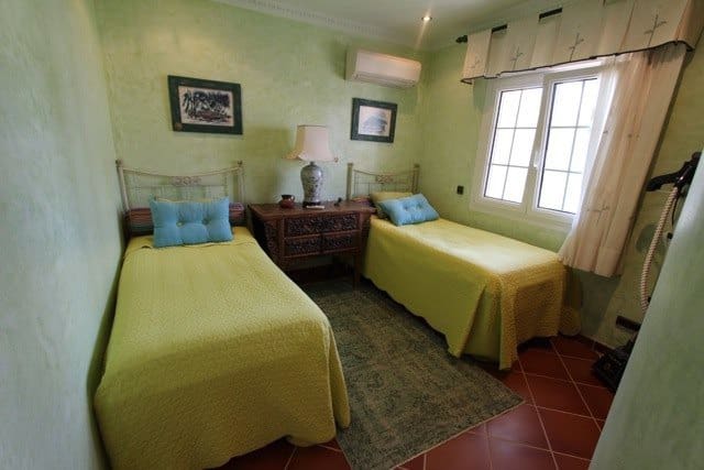 4 Zimmer Villa zu verkaufen in Moraira mit Pool Garage - 1.590.000 € (Ref: 5233562)