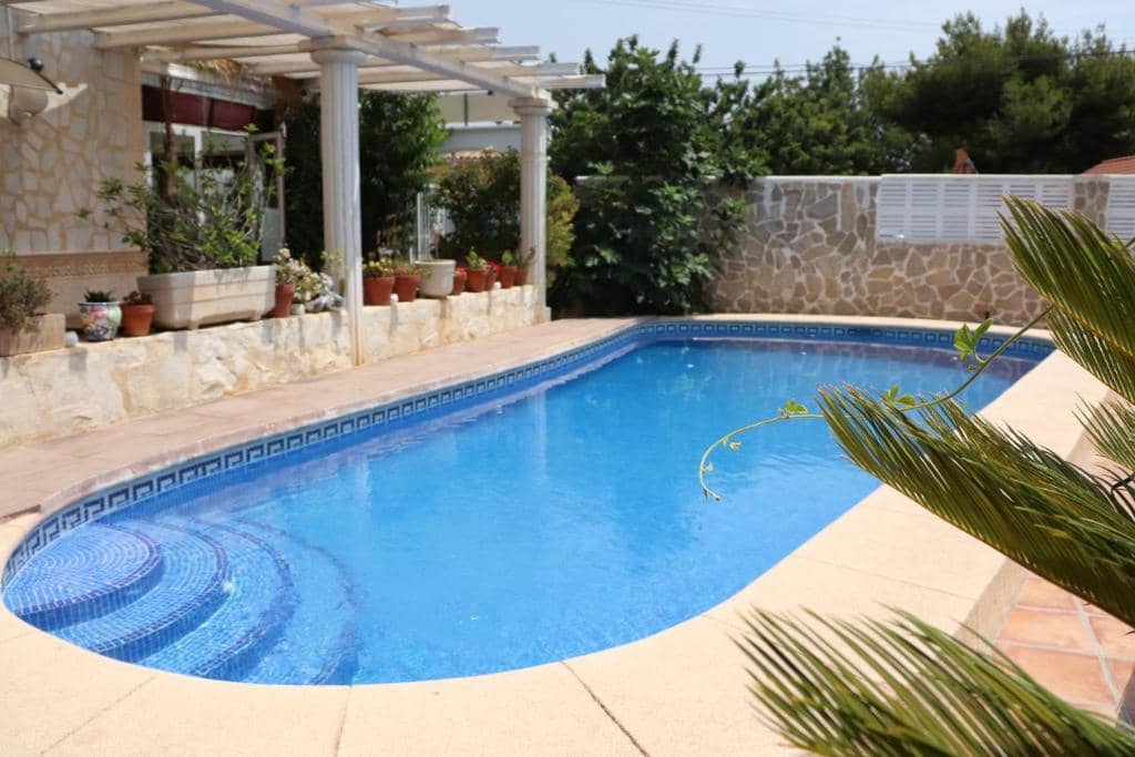Guesthouse/B & B til salg i Calpe / Calp med swimmingpool garage - € 1.050.000 (Ref: 5233660)
