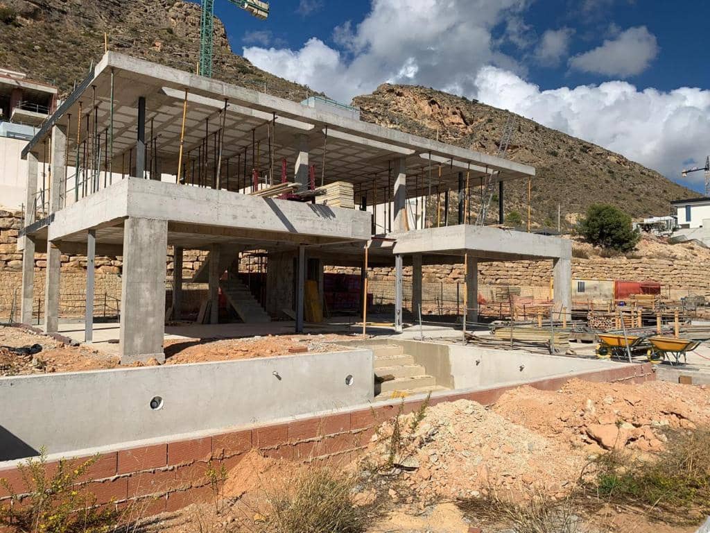 8 bedroom Villa for sale in Finestrat with pool garage - € 3,950,000 (Ref: 6503733)