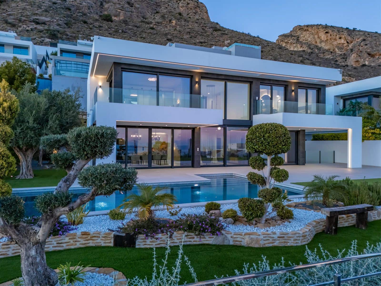 8 makuuhuone Huvila myytävänä paikassa Finestrat mukana uima-altaan 
autotalli - 4 450 000 € (Ref: 6503733)