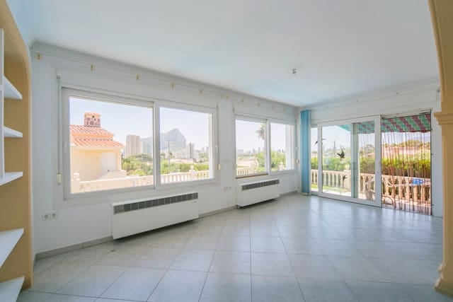 3 chambre Villa/Maison à vendre à Calpe / Calp avec garage - 750 000 € (Ref: 7015644)