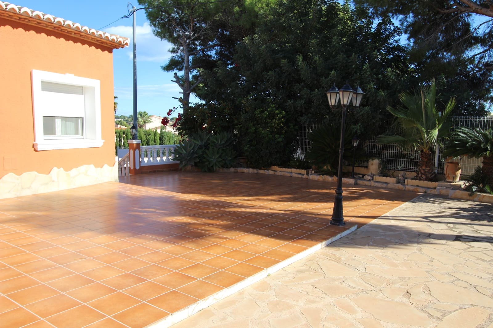 3 chambre Villa/Maison à vendre à Calpe / Calp avec piscine garage - 840 000 € (Ref: 7240953)