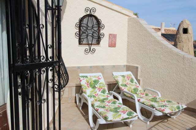 4 sypialnia Willa na sprzedaż w Calpe / Calp z basenem garażem - 950 000 € (Ref: 8132821)