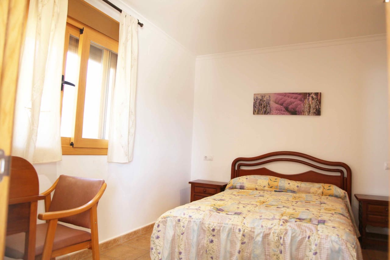 5 sypialnia Willa na sprzedaż w Calpe / Calp z basenem garażem - 650 000 € (Ref: 8198125)