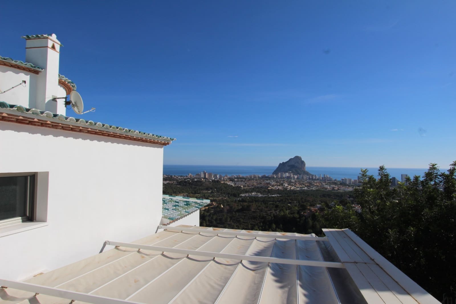 8 quarto Moradia para venda em Calpe / Calp com piscina garagem - 1 450 000 € (Ref: 8661616)