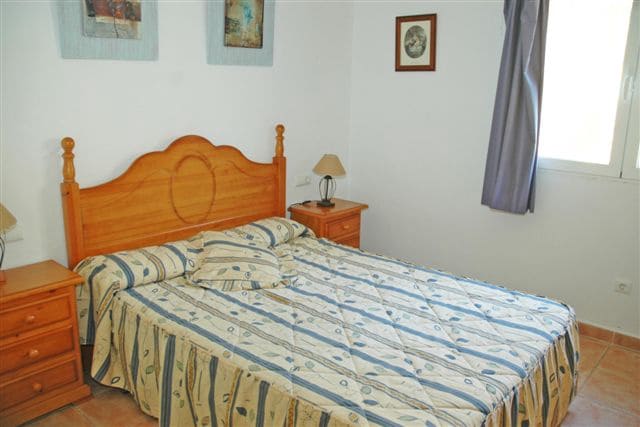 6 bedroom Villa for sale in Calpe / Calp with pool garage - € 640,000 (Ref: 8718282)