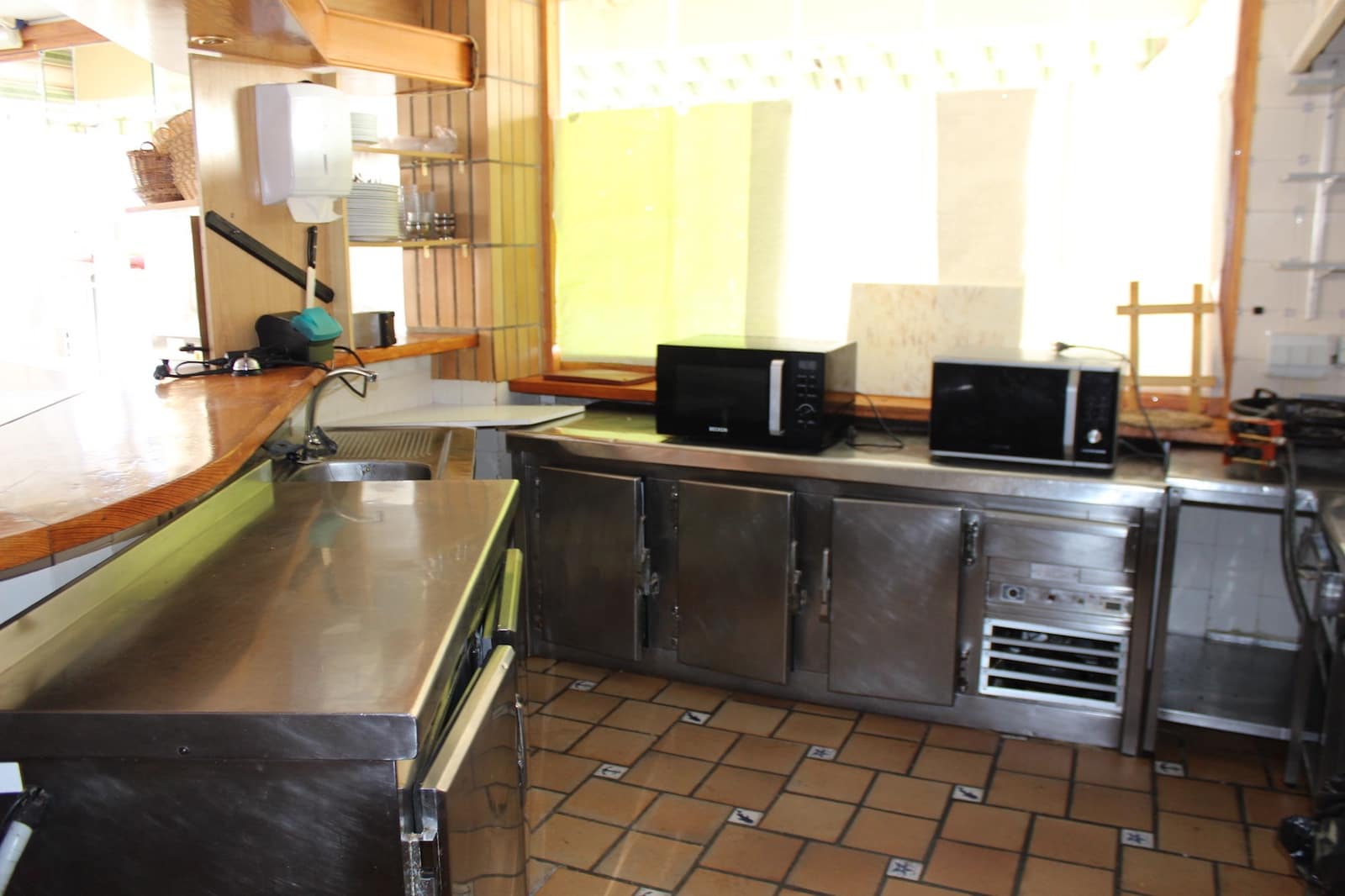 Restaurant/Bar til salgs i Calpe / Calp med svømmebasseng garasje - € 1 100 000 (Ref: 8766135)