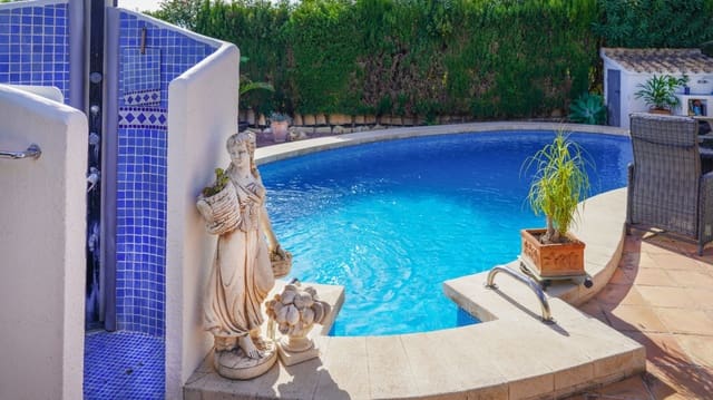 2 soveværelse Villa til salg i Calpe / Calp med swimmingpool garage - € 448.000 (Ref: 8790209)