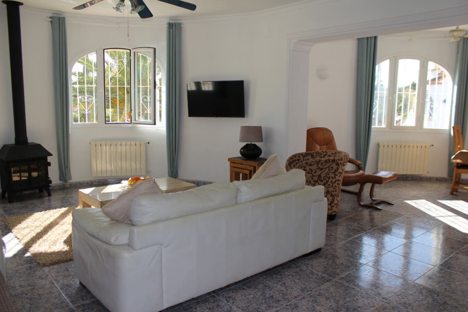 5 bedroom Villa for sale in Calpe / Calp with pool garage - € 750,000 (Ref: 8815027)