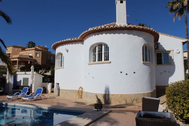 5 Zimmer Villa zu verkaufen in Calpe / Calp mit Pool Garage - 750.000 € (Ref: 8815027)