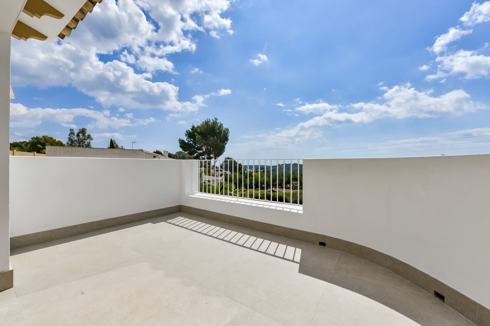 5 slaapkamer Villa te koop in Altea met zwembad garage - € 1.495.000 (Ref: 8933442)