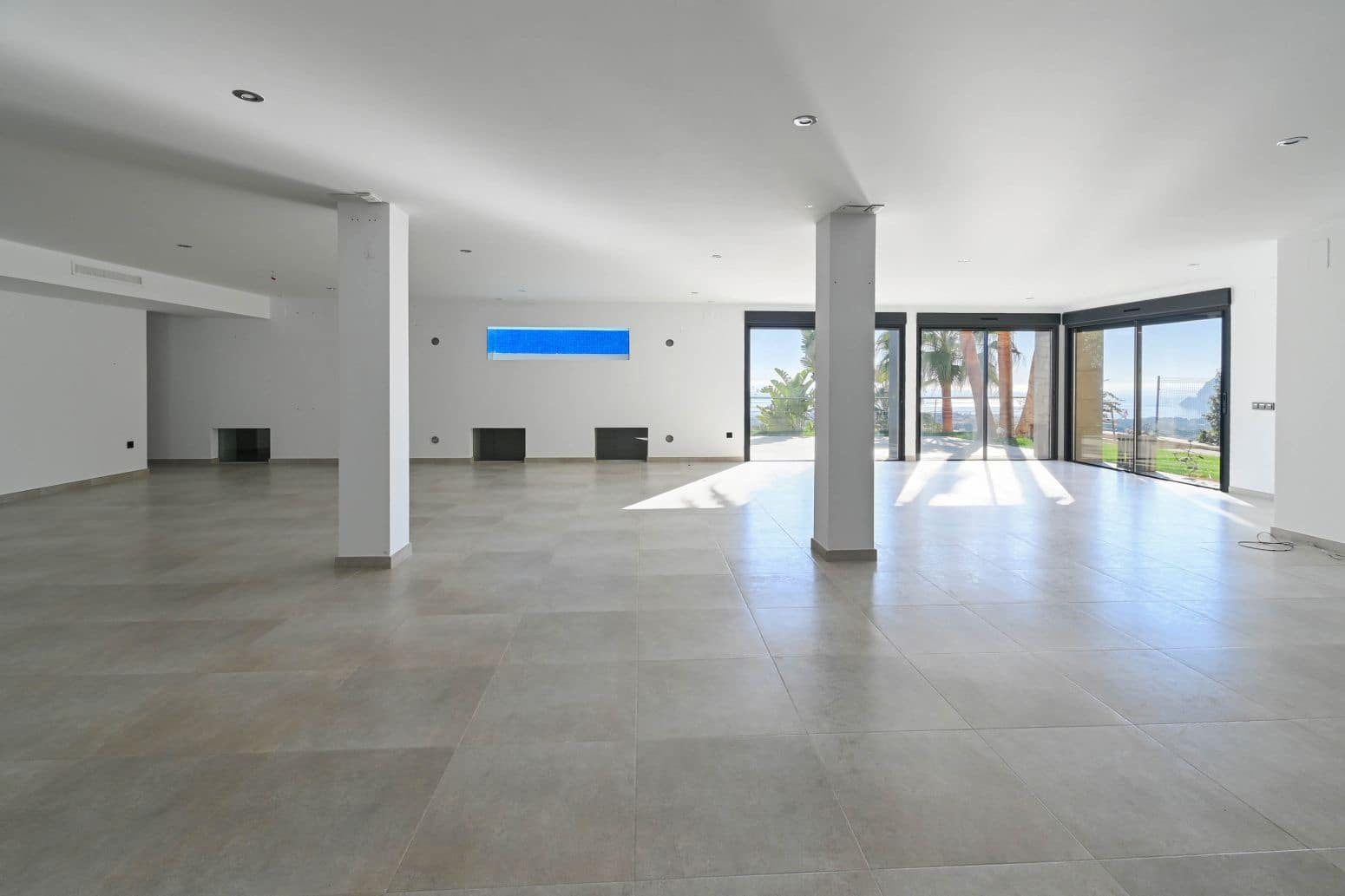 6 bedroom Villa for sale in Benissa with pool garage - € 4,750,000 (Ref: 8956435)