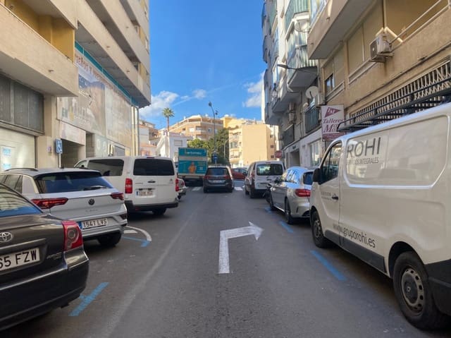 Comercial para venda em Pueblo, Calpe / Calp - 169 000 € (Ref: 9245398)