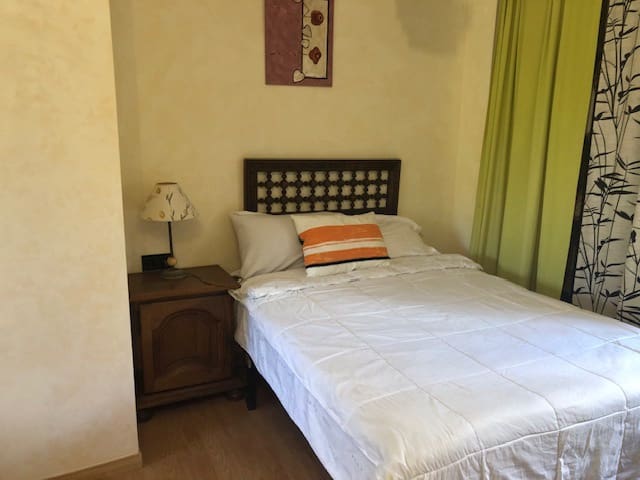 4 quarto Moradia para venda em Altea com piscina garagem - 630 000 € (Ref: 9339133)