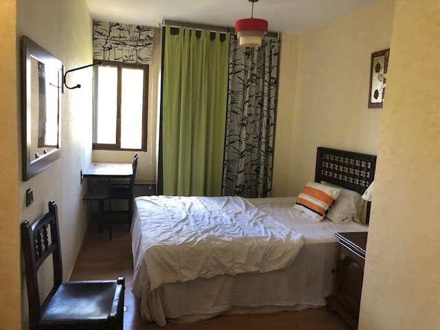 4 quarto Moradia para venda em Altea com piscina garagem - 630 000 € (Ref: 9339133)