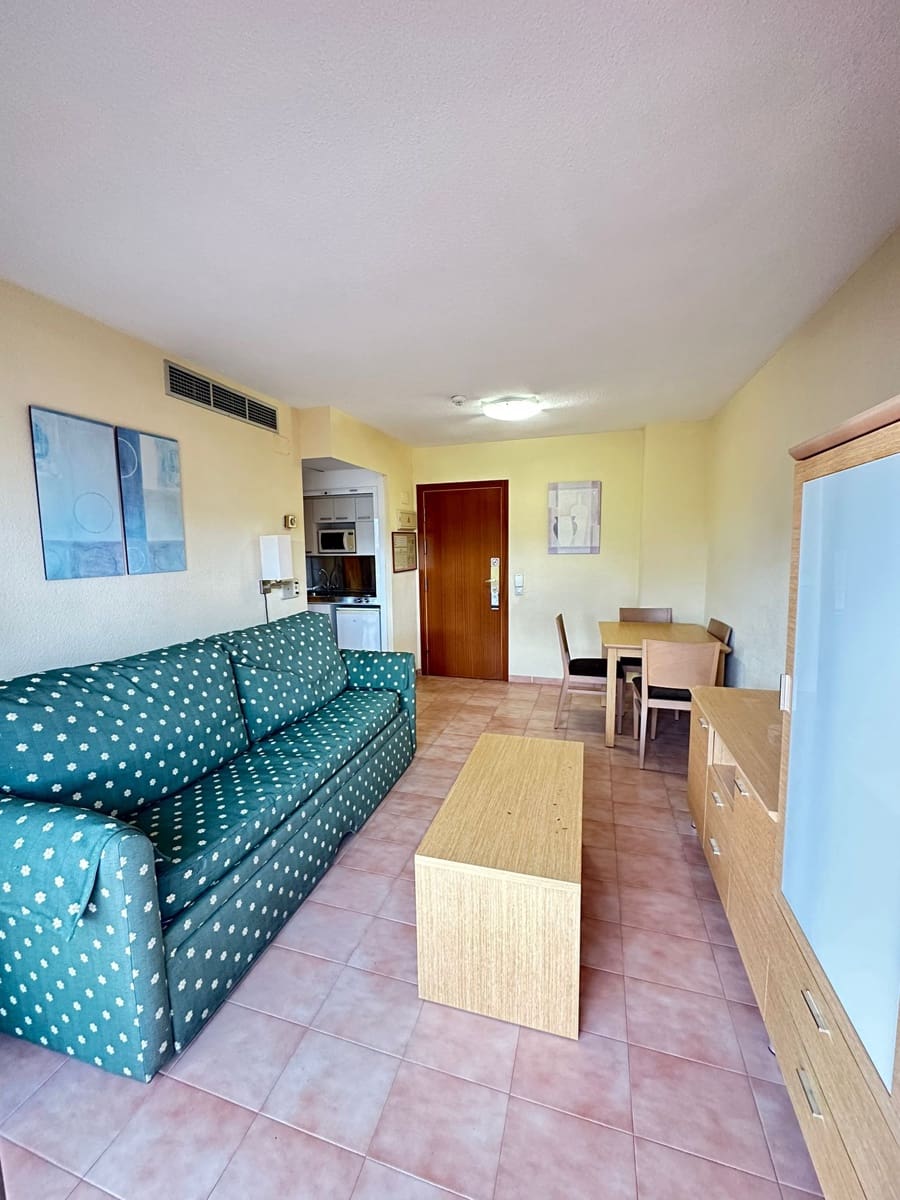 1 soverom Leilighet til salgs i Calpe / Calp med svømmebasseng garasje - € 179 000 (Ref: 9460677)