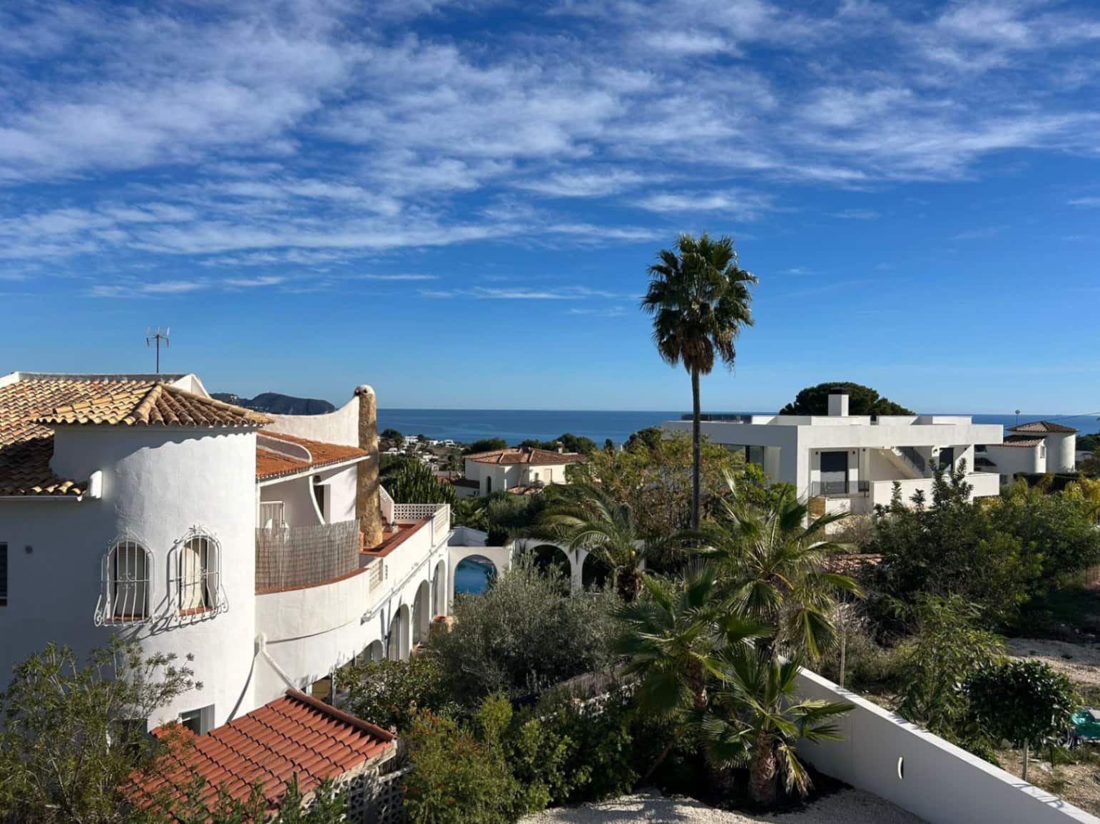 3 bedroom Villa for sale in Benissa - € 1,175,000 (Ref: 9844359)