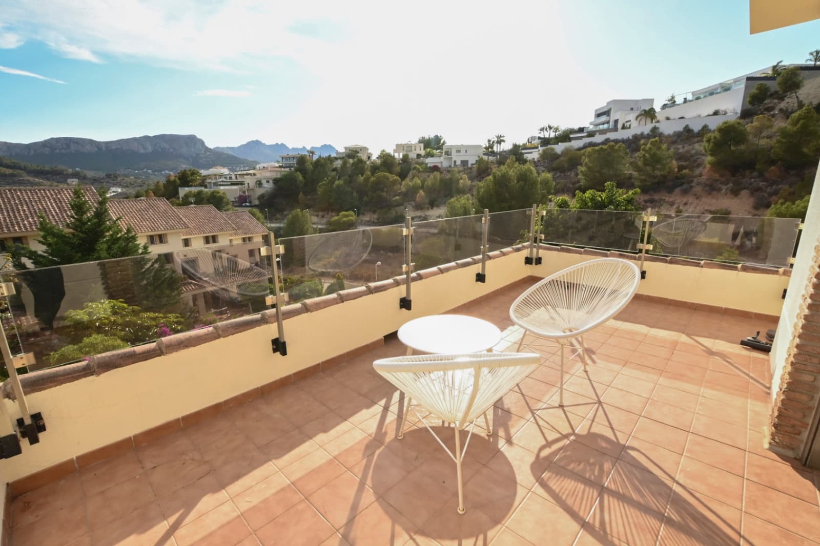 3 camera da letto Bungalow in vendita in Calpe / Calp con piscina garage - 699.000 € (Rif: 9985877)