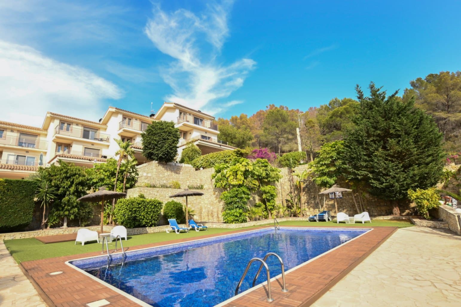 3 camera da letto Bungalow in vendita in Calpe / Calp con piscina garage - 699.000 € (Rif: 9985877)