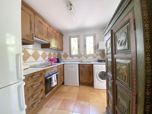 3 sovrum Bungalow till salu i Calpe / Calp med pool garage - 699 000 € (Ref: 9985877)