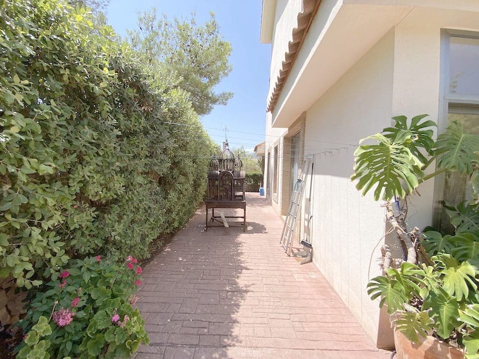 3 bedroom Bungalow for sale in Calpe / Calp with pool garage - € 699,000 (Ref: 9985877)