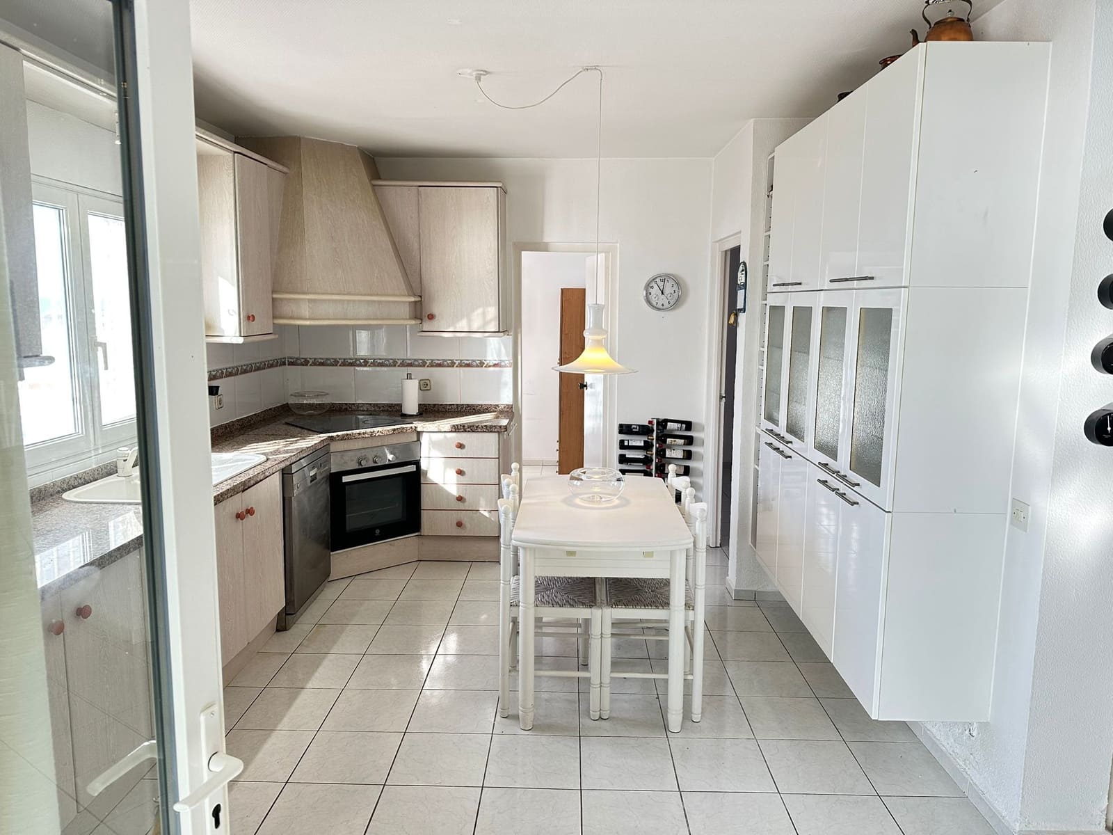 Chalet de 2 habitaciones en Salobreña en venta con piscina garaje - 375.000 € (Ref: 10004689)