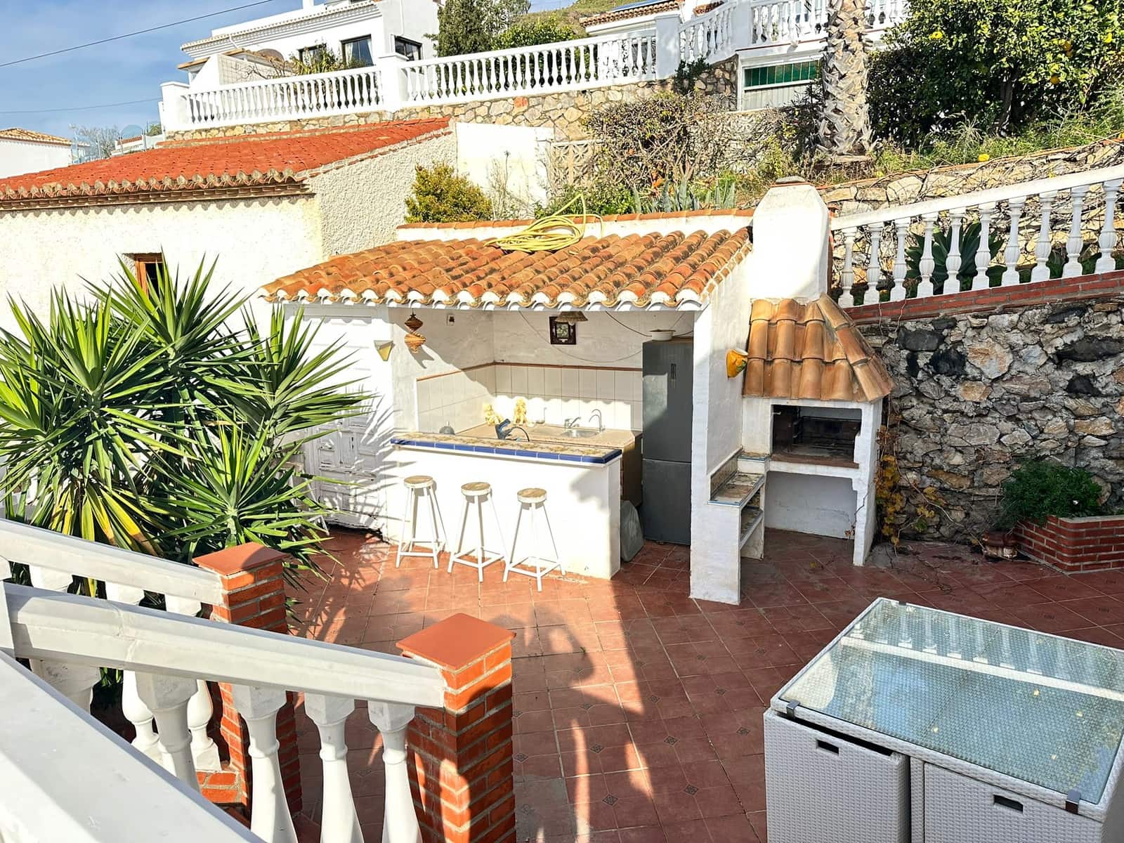 Chalet de 2 habitaciones en Salobreña en venta con piscina garaje - 375.000 € (Ref: 10004689)