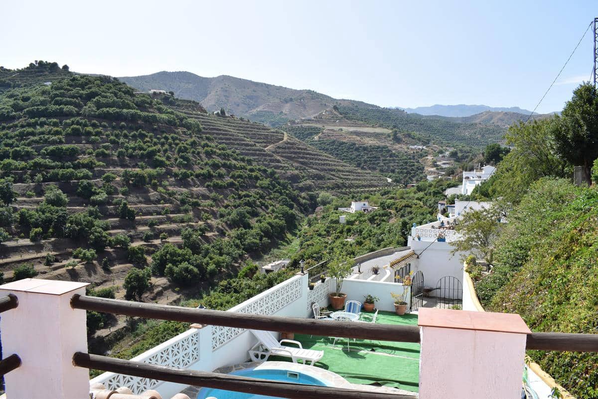 2 soveværelse Finca/Landehus til salg i Almunecar med swimmingpool - € 169.000 (Ref: 6228935)