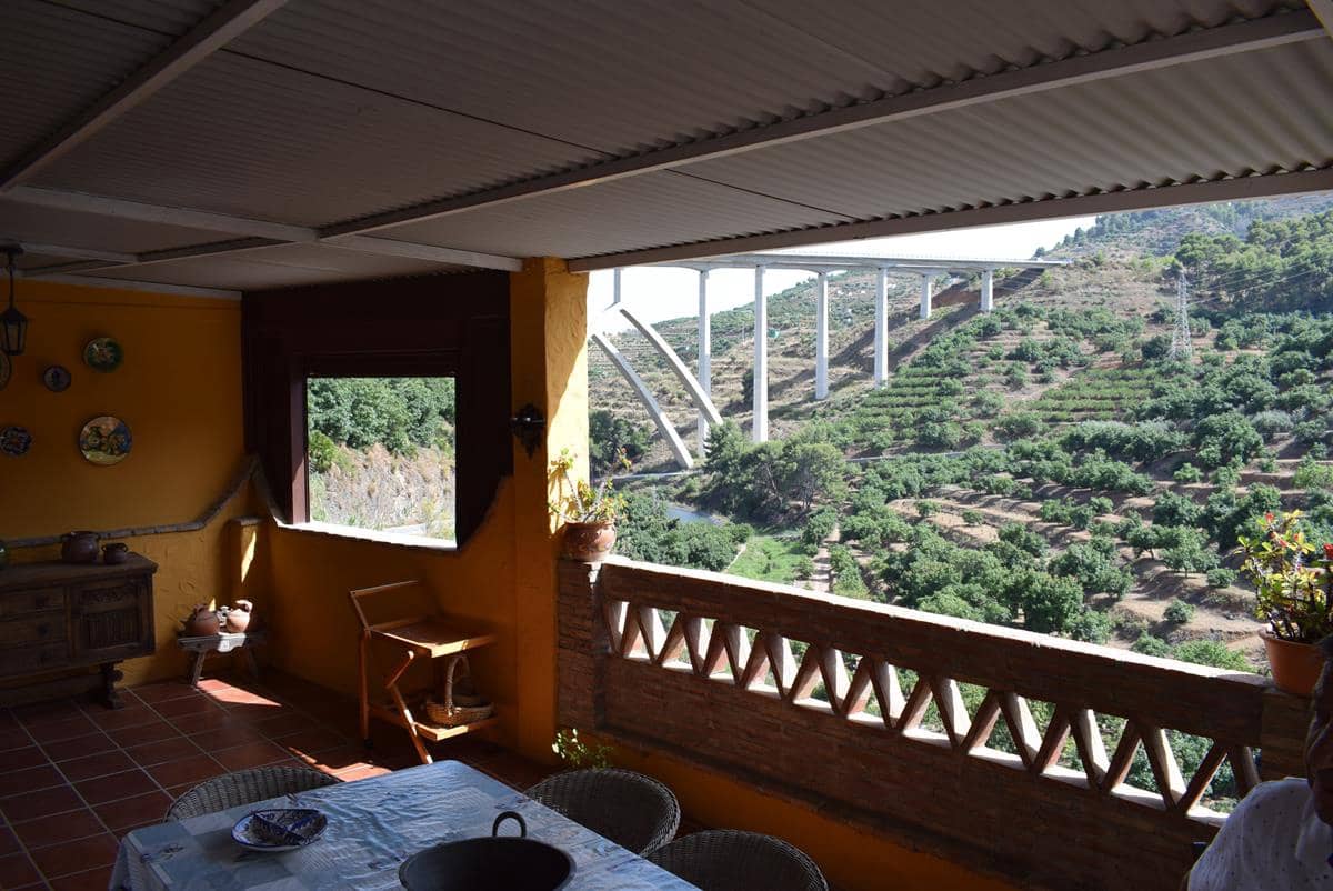 2 soveværelse Finca/Landehus til salg i Almunecar med swimmingpool - € 169.000 (Ref: 6228935)