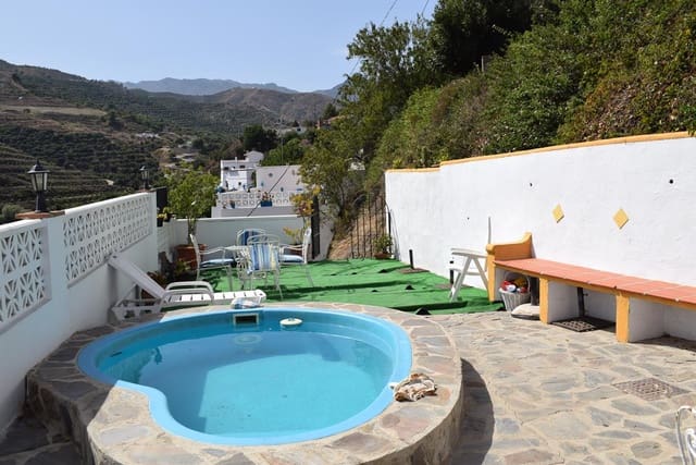2 bedroom Finca/Country House for sale in Almuñécar with pool - € 169,000 (Ref: 6228935)