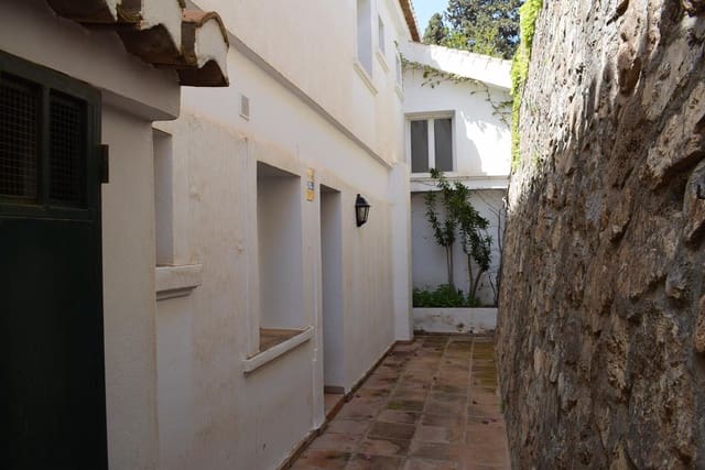 6 bedroom Villa for sale in La Herradura, Almuñécar - € 1,200,000 (Ref: 6950154)